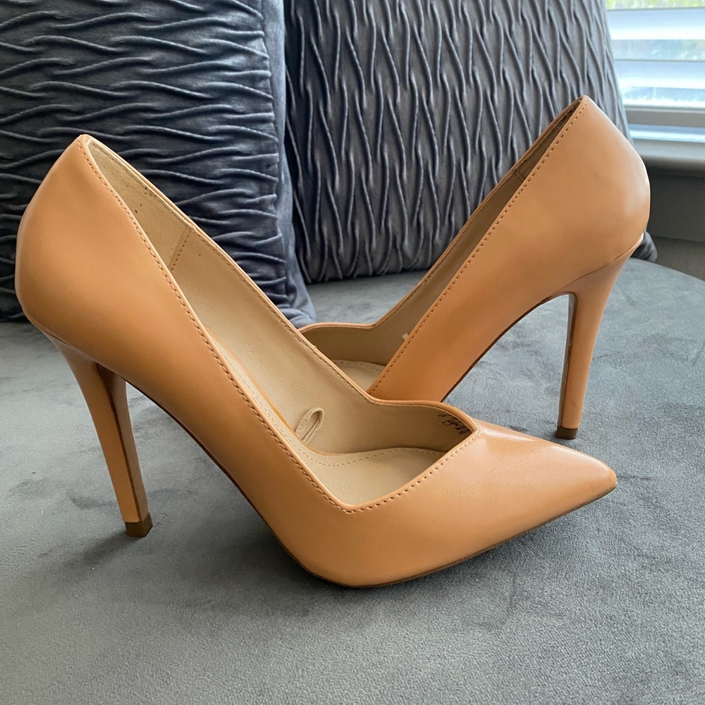 🆕 Zara Tan Heels